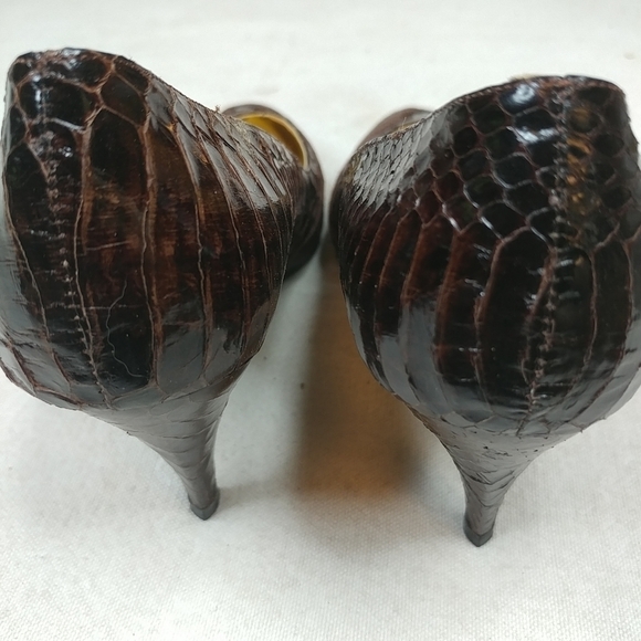 J.Renee High Heeled Shoes Brown Dress Size 5 1/2M - Picture 4 of 7